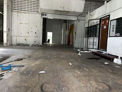 Jalan Senang (D14), Factory #574068371